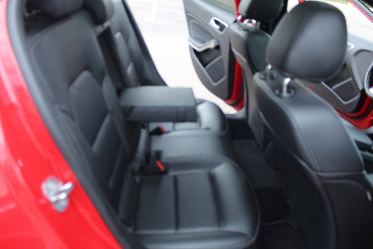 Used 2020 Mercedes-Benz GLA 250 4MATIC image 16