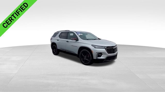 Used 2022 Chevrolet Traverse Premier w/ Redline Edition image 3