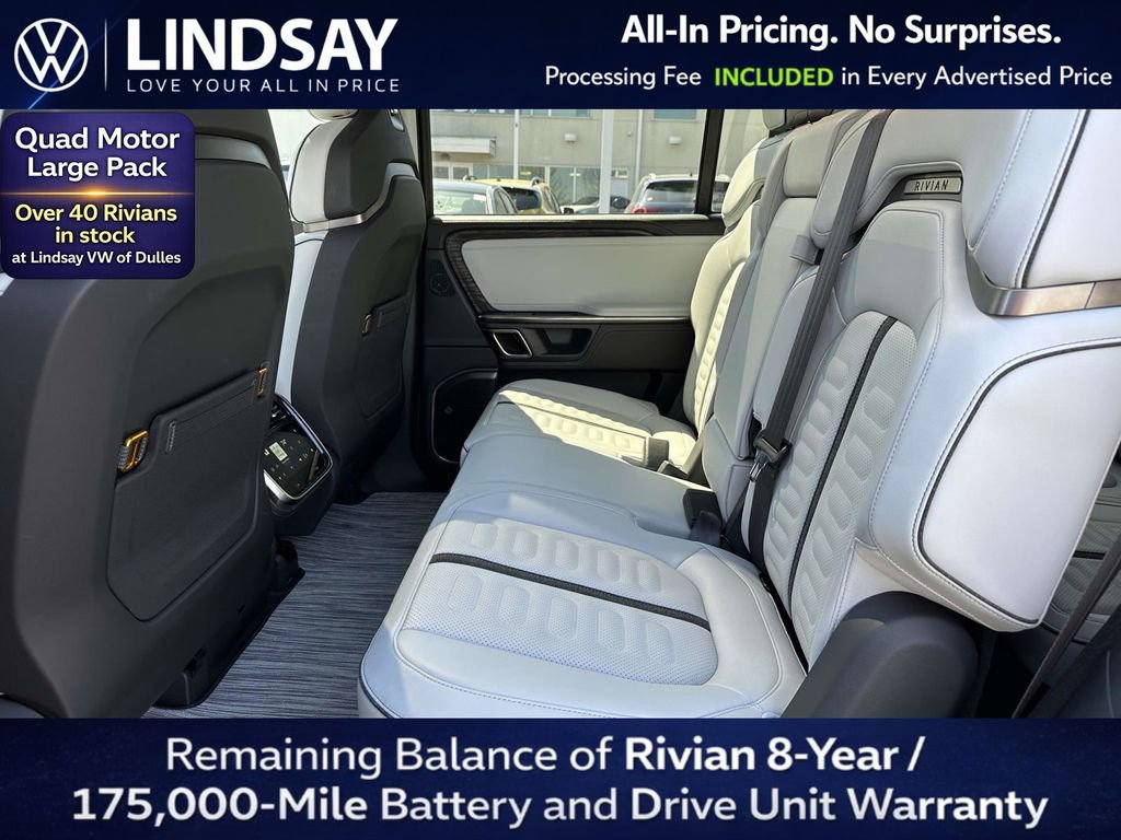 Used 2023 Rivian R1S Launch Edition image 16