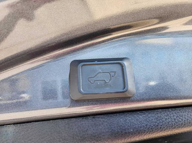 Used 2017 Toyota RAV4 XLE image 15