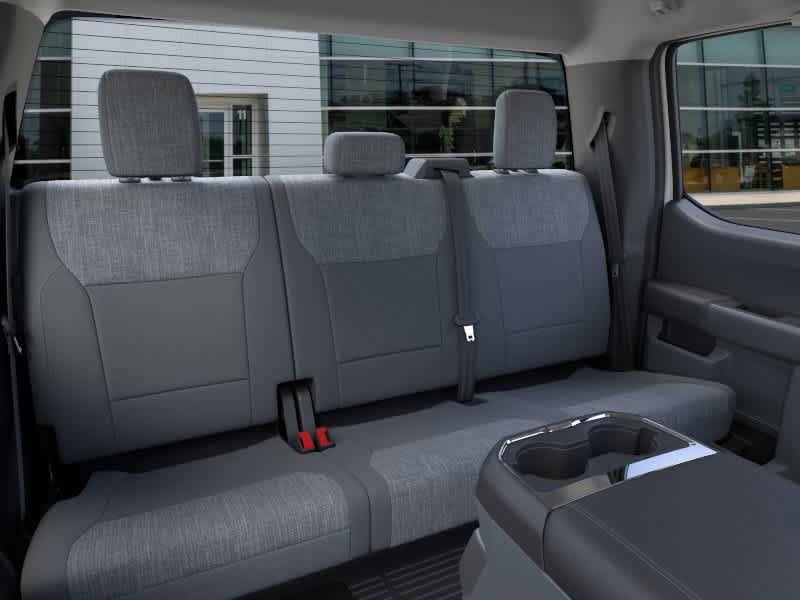 New 2026 Ford F550 4x4 SuperCab Super Duty w/ XLT Value Package image 11