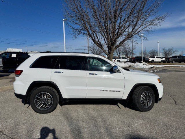 Used 2021 Jeep Grand Cherokee Limited AWD/4WD image 9