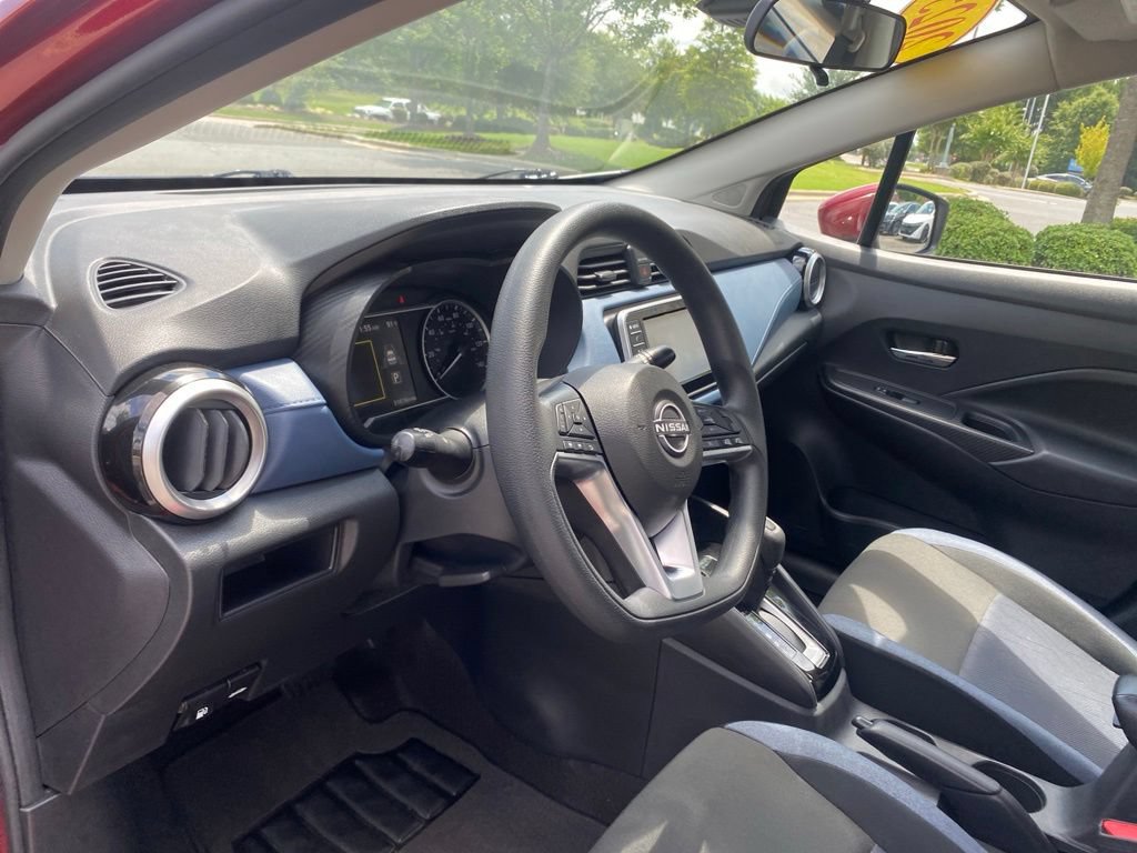 Certified 2025 Nissan Versa SV FWD image 16