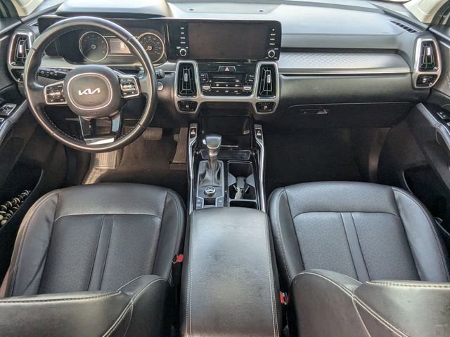 Used 2022 Kia Sorento SX image 18