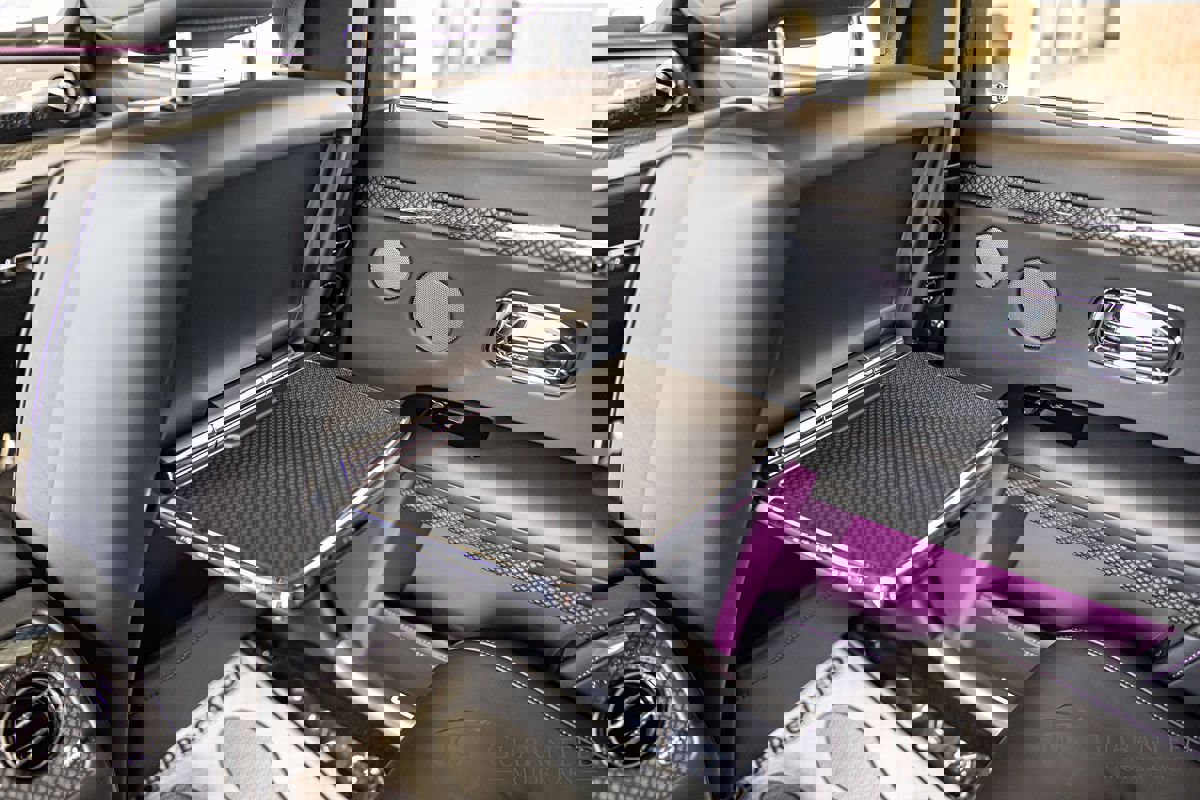 Used 2024 Rolls-Royce Ghost Black Badge image 48