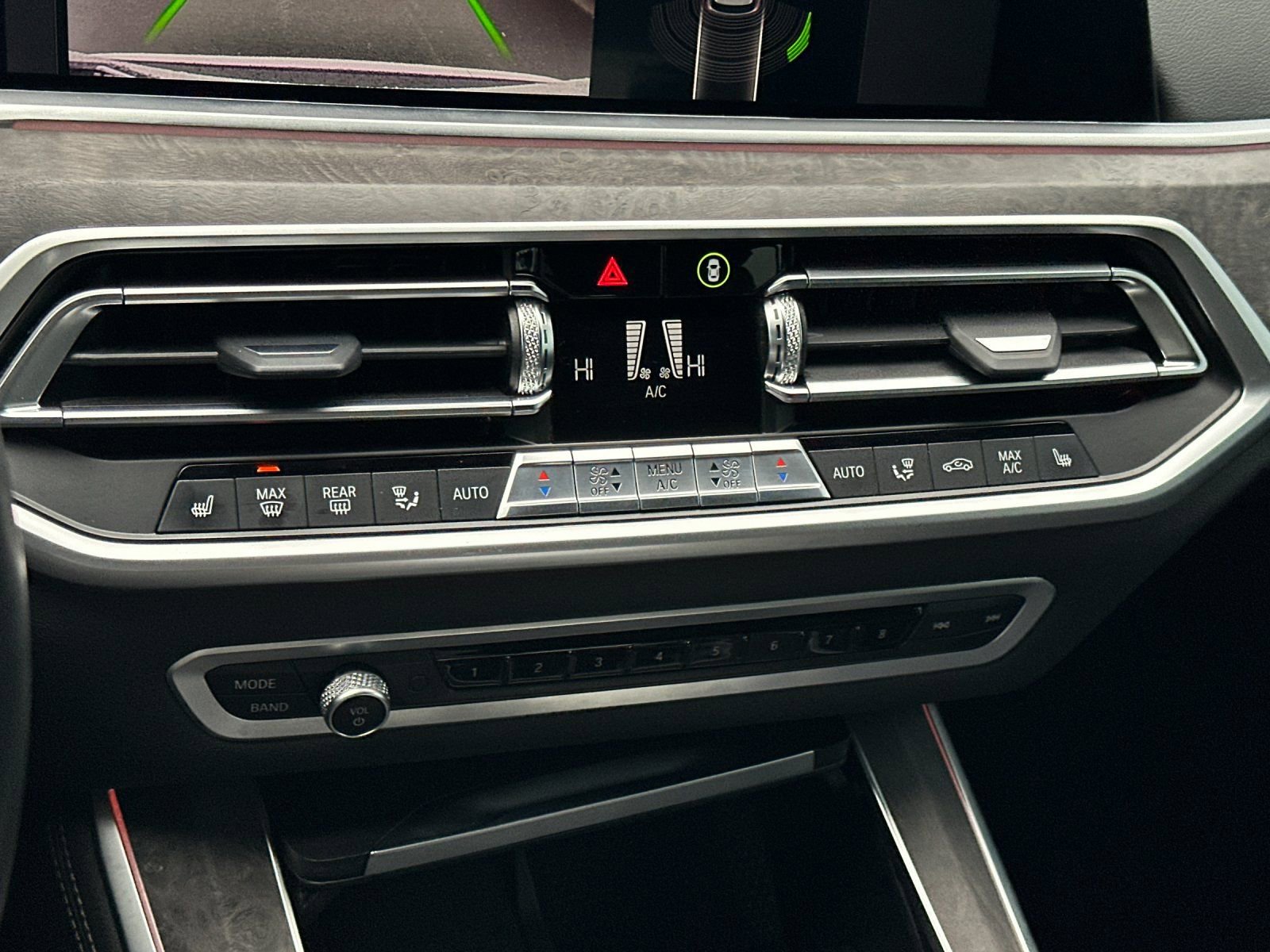 Used 2022 BMW X5 xDrive40i w/ Climate Comfort Package image 21