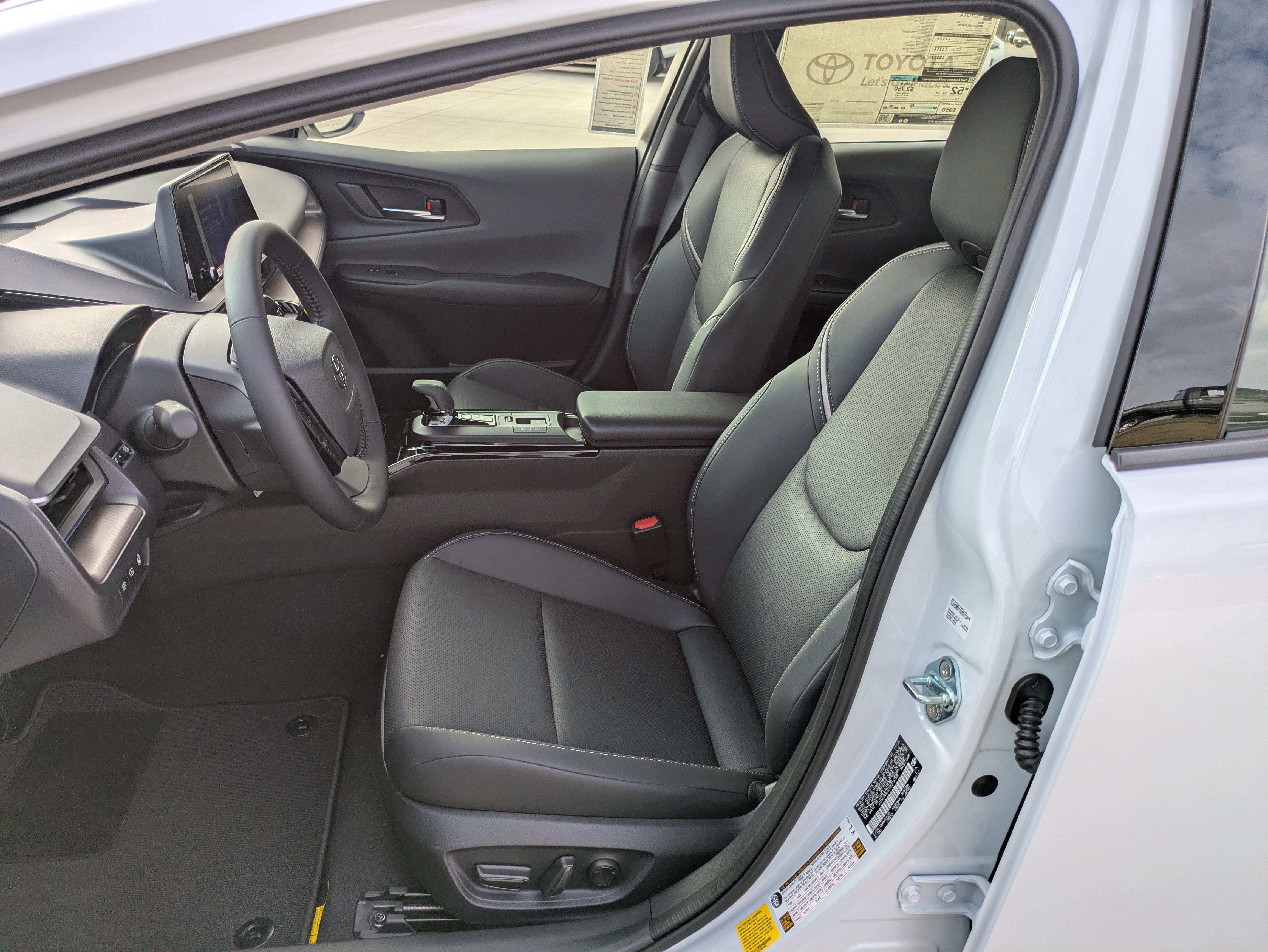 New 2026 Toyota Prius XLE image 9