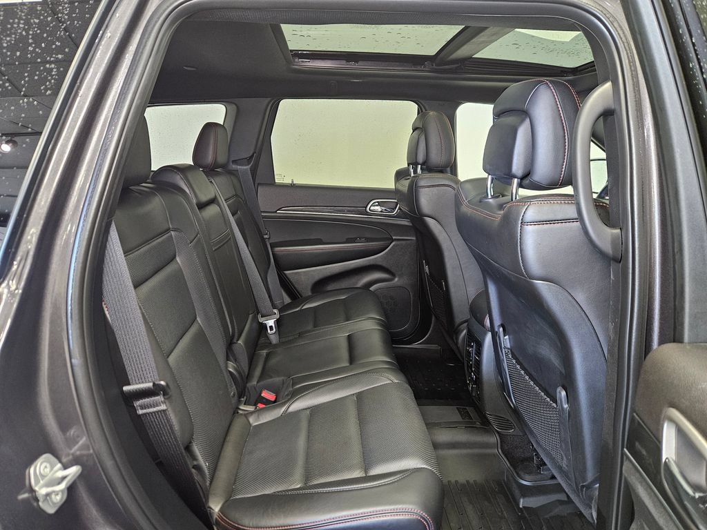 Used 2018 Jeep Grand Cherokee Trailhawk w/ Trailhawk Luxury Group AWD/4WD image 8