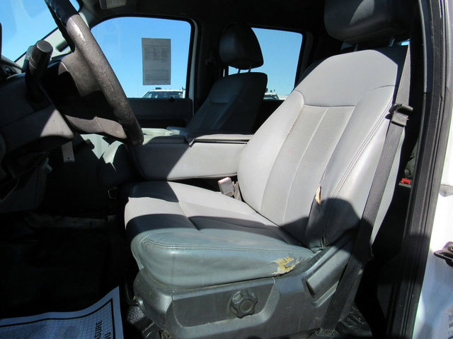 Used 2016 Ford F550 2WD Crew Cab Super Duty image 32