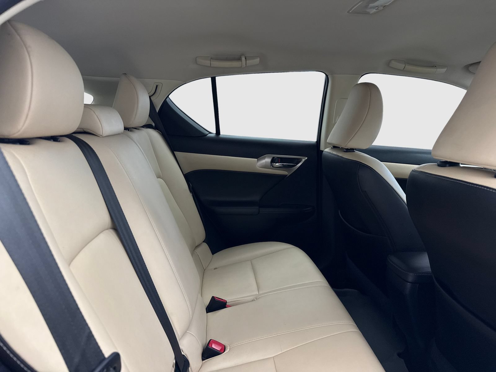 Used 2016 Lexus CT 200h w/ Accessory Package 2 FWD image 42