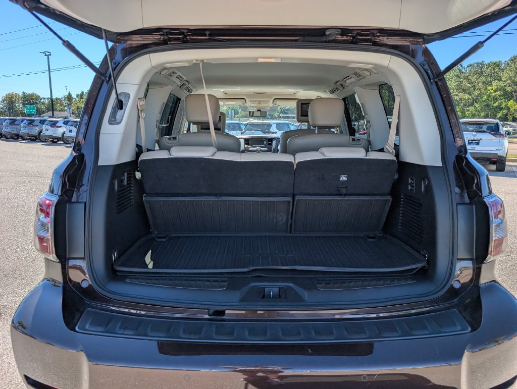 Used 2019 Nissan Armada Platinum w/ Captain's Chairs Package RWD image 6