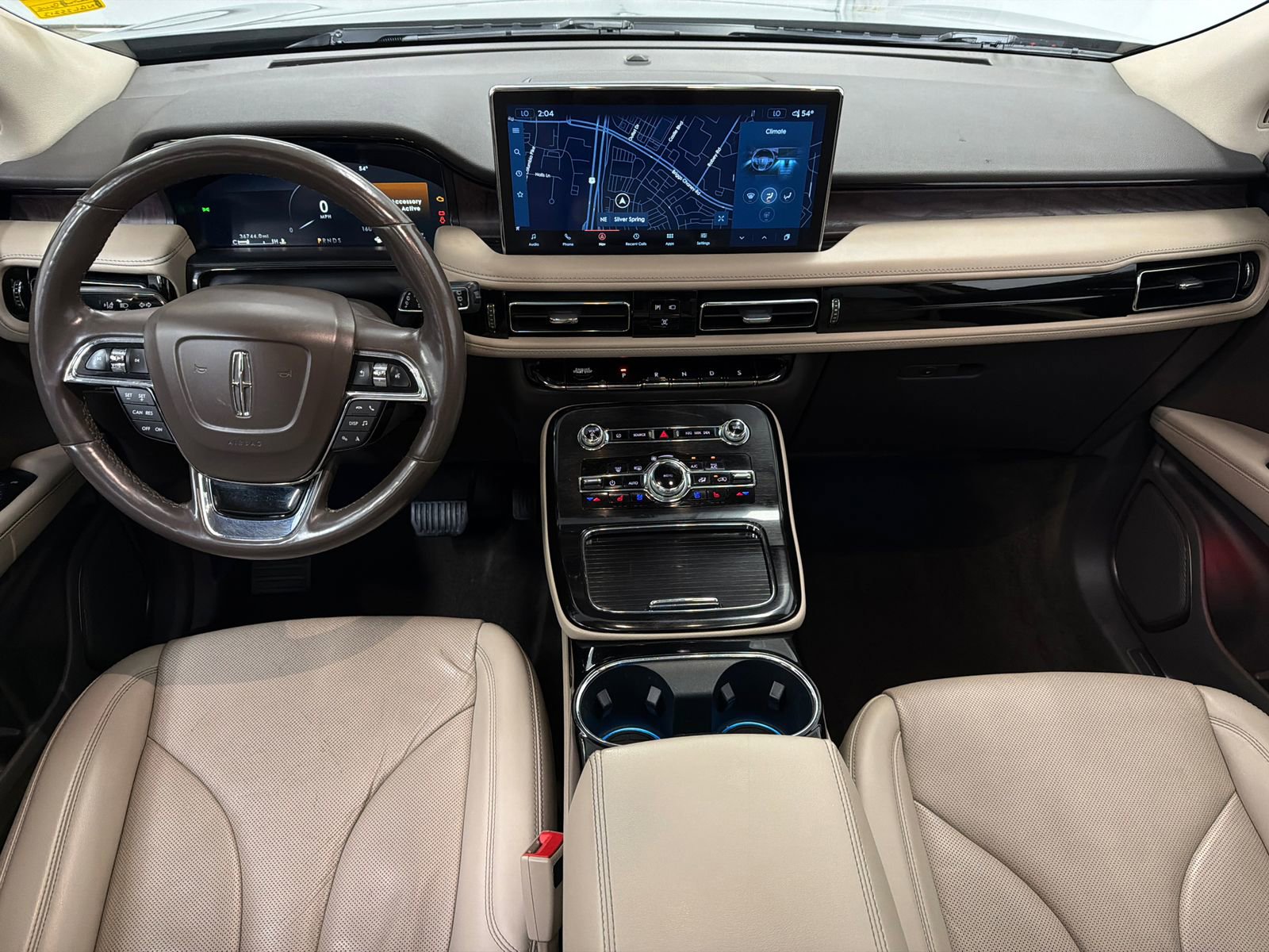 Used 2022 Lincoln Nautilus Reserve image 18