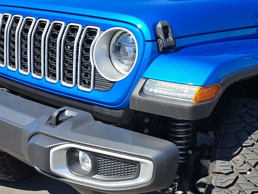 Used 2024 Jeep Wrangler Sahara image 35