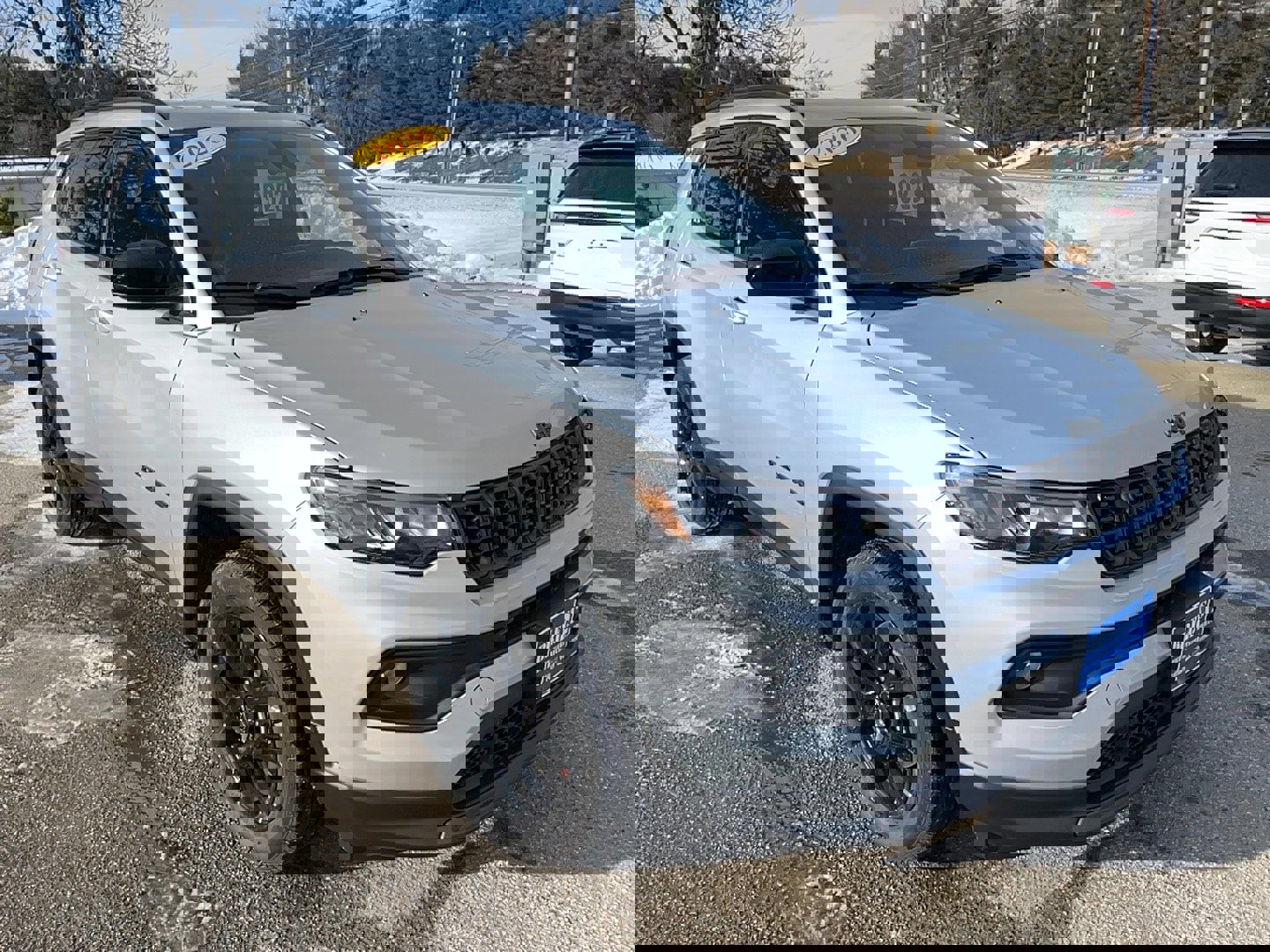 New 2026 Jeep Compass Latitude image 3