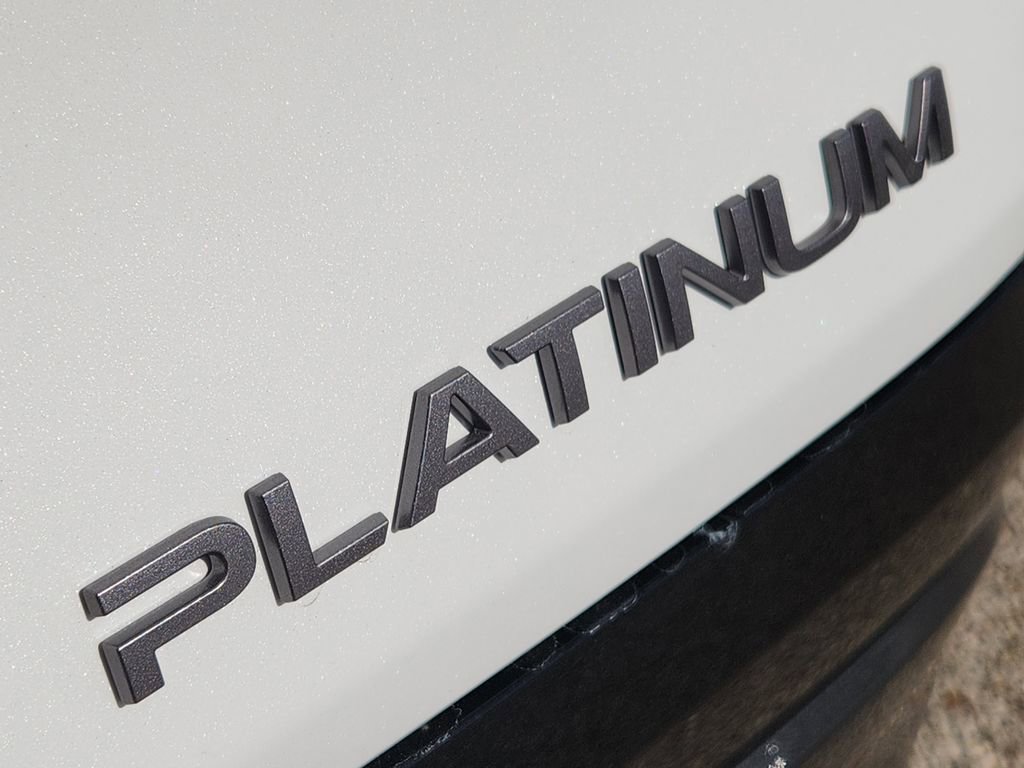 Used 2026 Nissan Murano Platinum w/ Cargo Package image 9