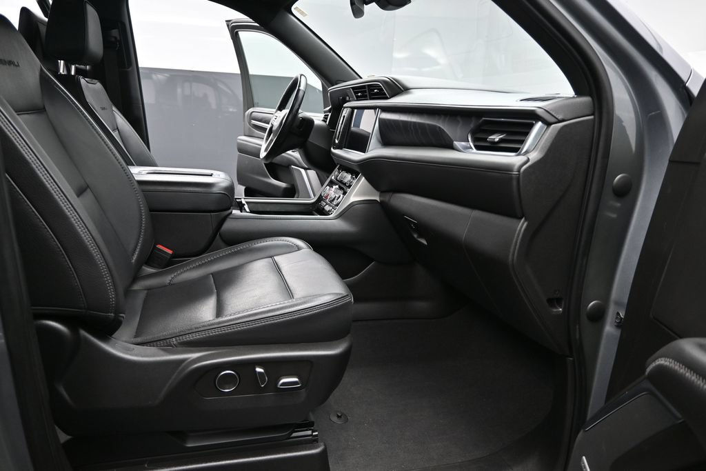 Used 2021 GMC Yukon Denali AWD/4WD image 22