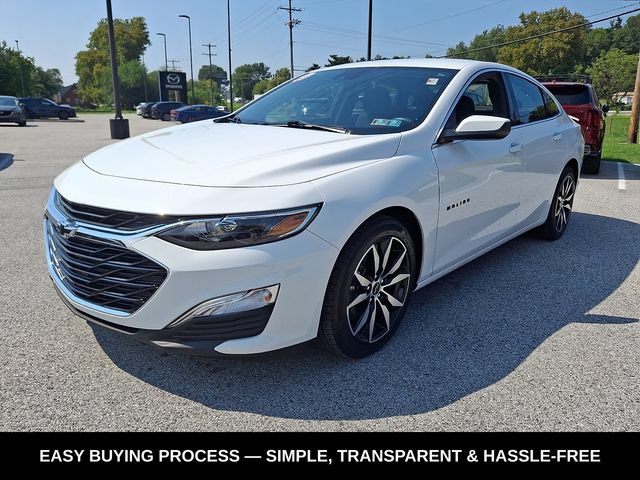 Used 2023 Chevrolet Malibu RS w/ Driver Confidence Package FWD image 4