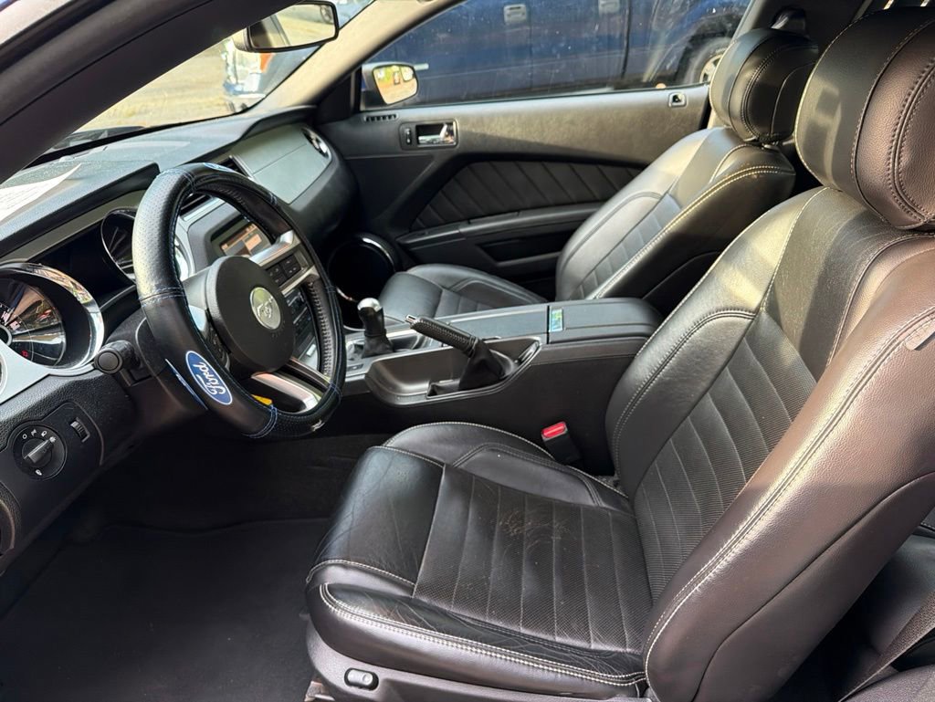 Used 2014 Ford Mustang GT Premium w/ Electronics Package RWD image 13