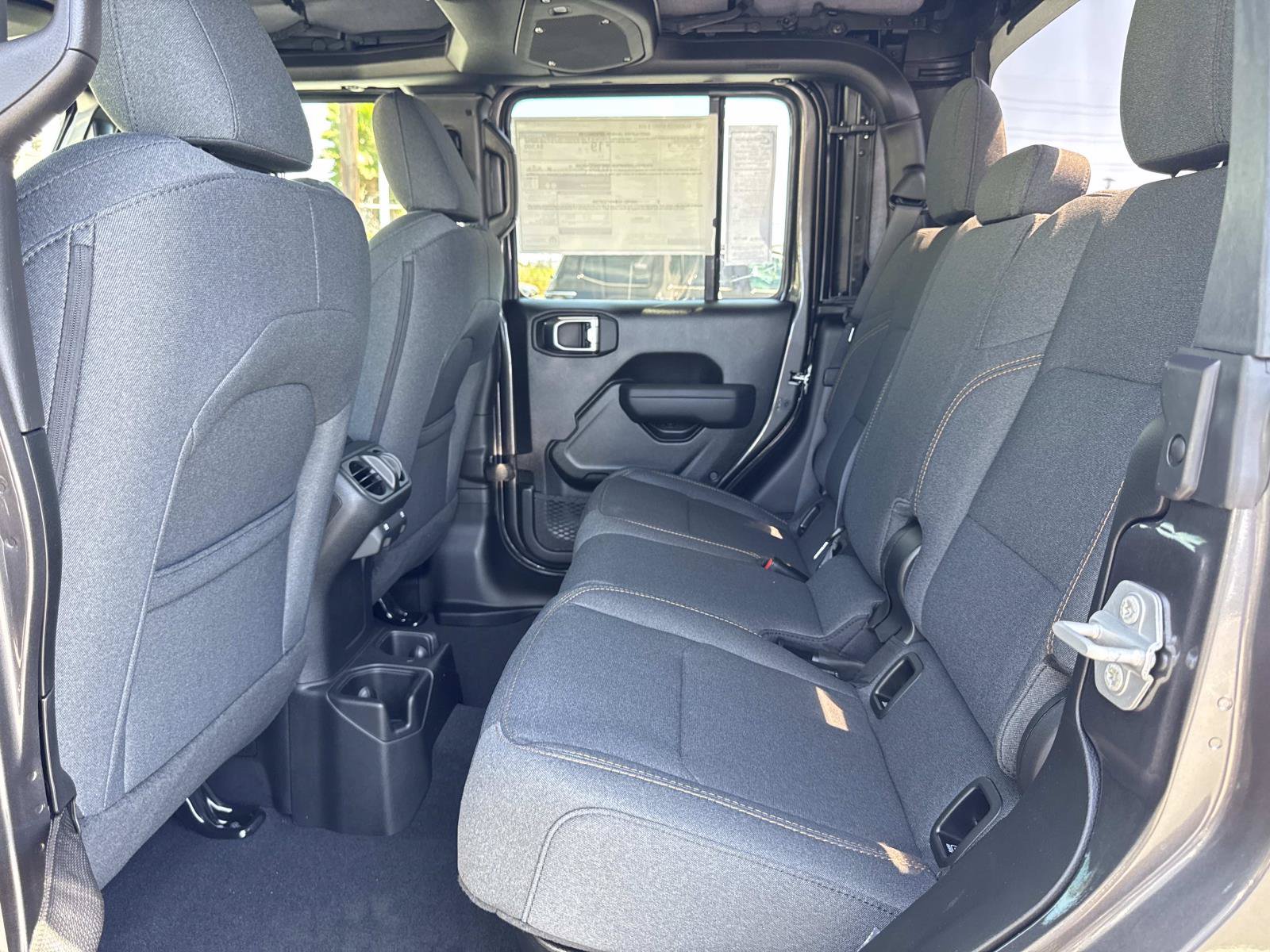 New 2026 Jeep Gladiator Sport AWD/4WD image 27