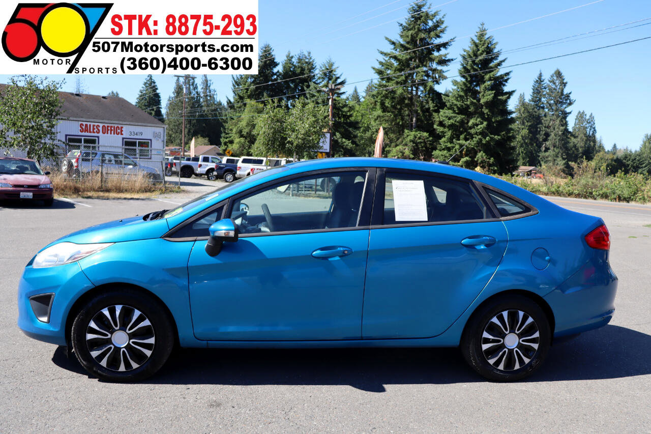Used 2013 Ford Fiesta SE image 4