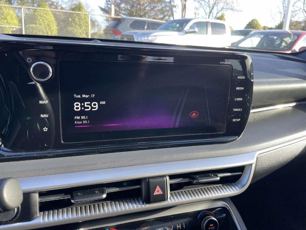 Used 2023 Kia K5 GT-Line image 40