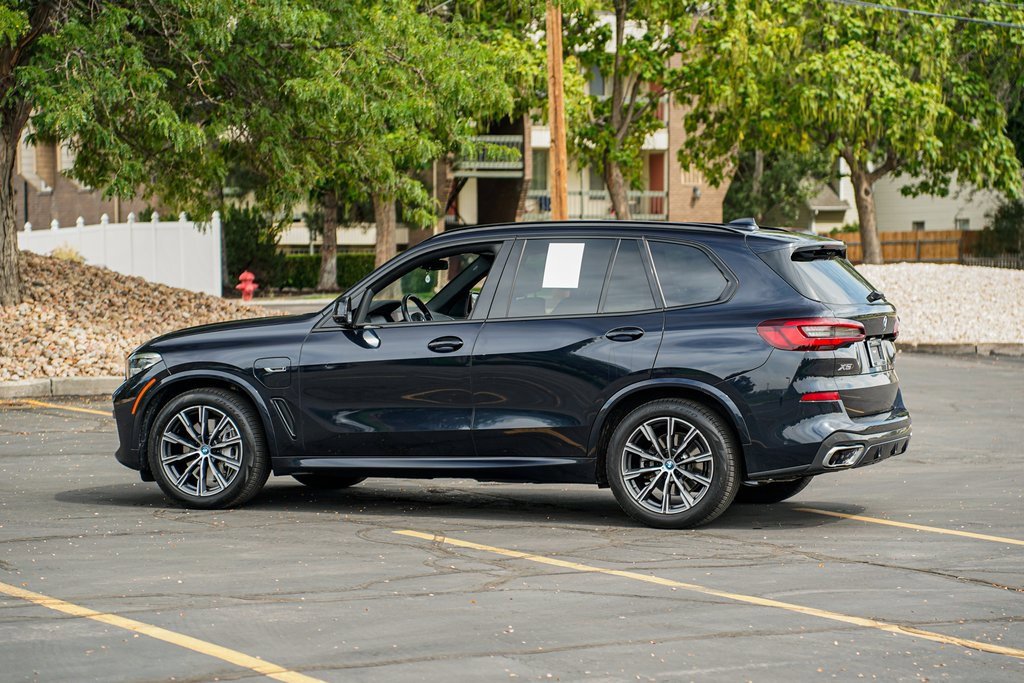 Used 2022 BMW X5 xDrive45e w/ M Sport Package image 7