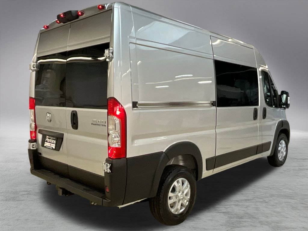 New 2025 RAM ProMaster 1500 w/ Quick Order Package 22G SLT image 10