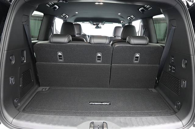 New 2026 Nissan Armada PRO-4X w/ Captain's Chari Seat Package AWD/4WD image 13
