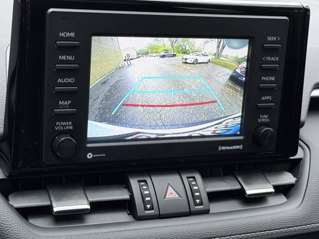Used 2021 Toyota RAV4 XLE Premium image 29