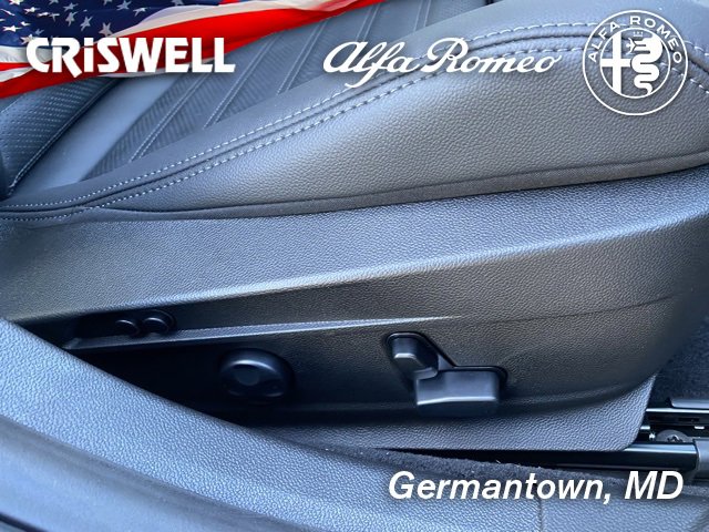 New 2024 Alfa Romeo Giulia Quadrifoglio w/ Active Assist Plus Package image 36