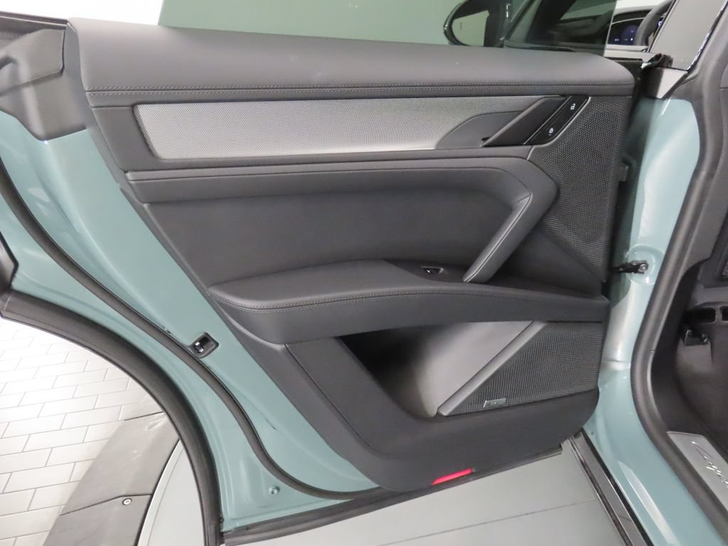 New 2026 Porsche Cayenne S AWD/4WD image 47