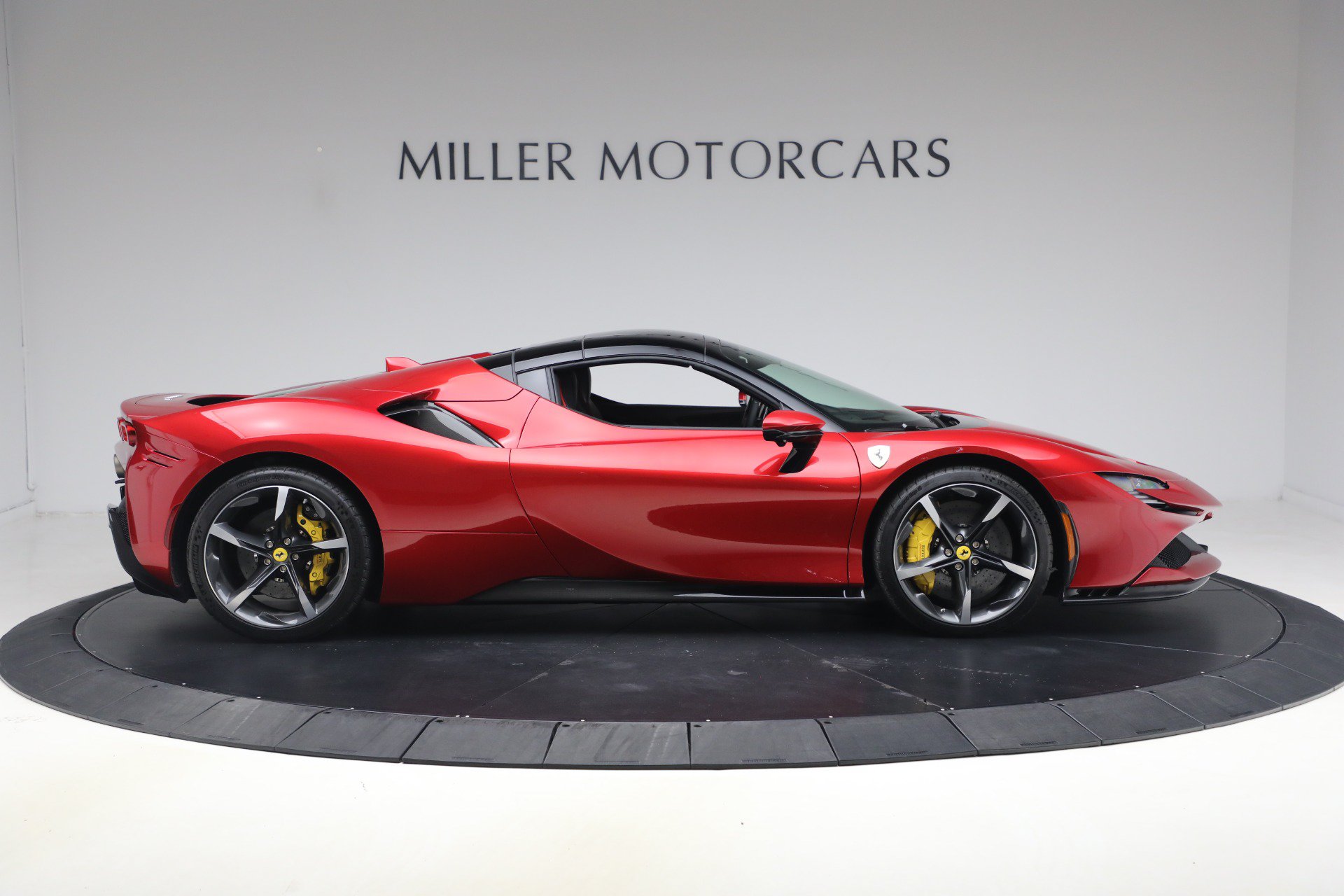 Certified 2024 Ferrari SF90 Spider AWD/4WD image 38