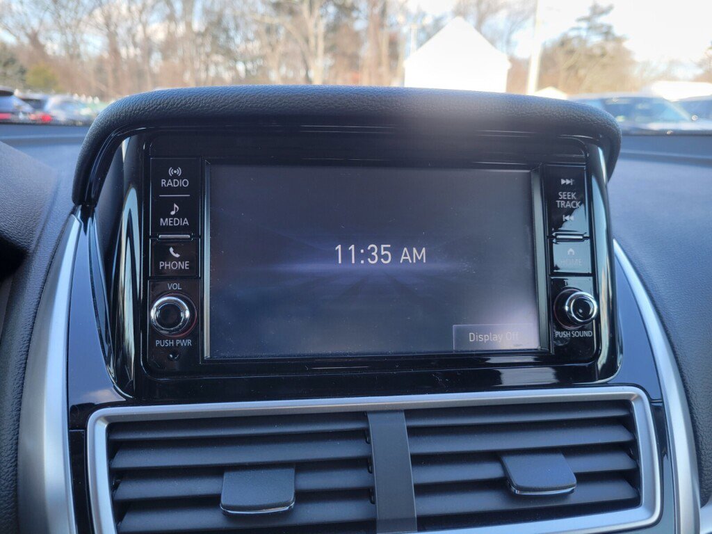 Used 2019 Mitsubishi Eclipse Cross ES image 17