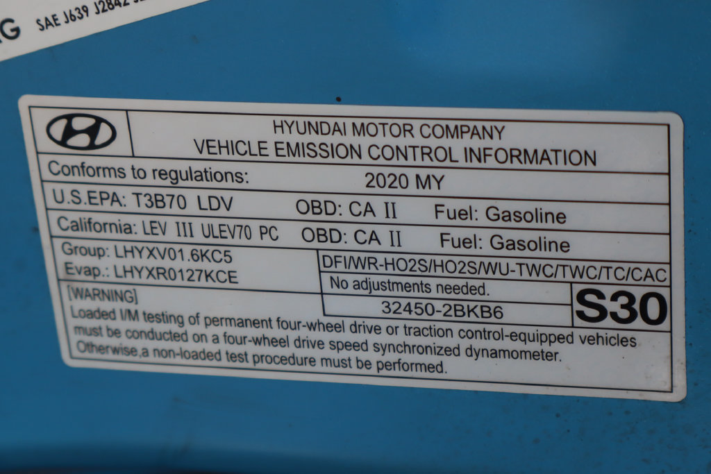Used 2020 Hyundai Kona Limited AWD/4WD image 14