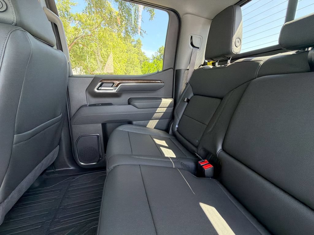 New 2026 GMC Sierra 1500 Elevation w/ Elevation Premium Package AWD/4WD image 13