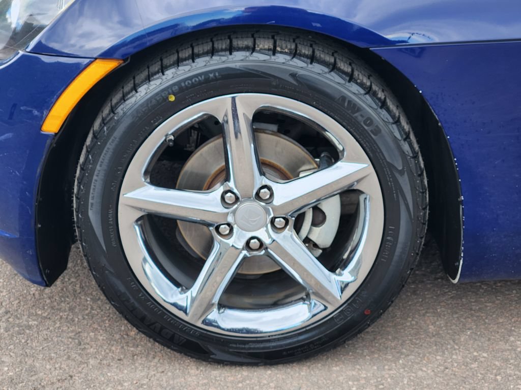 Used 2009 Saturn Sky Red Line RWD image 10