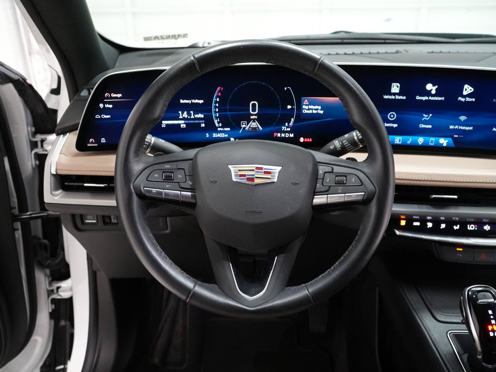 Used 2024 Cadillac XT4 Luxury FWD image 19
