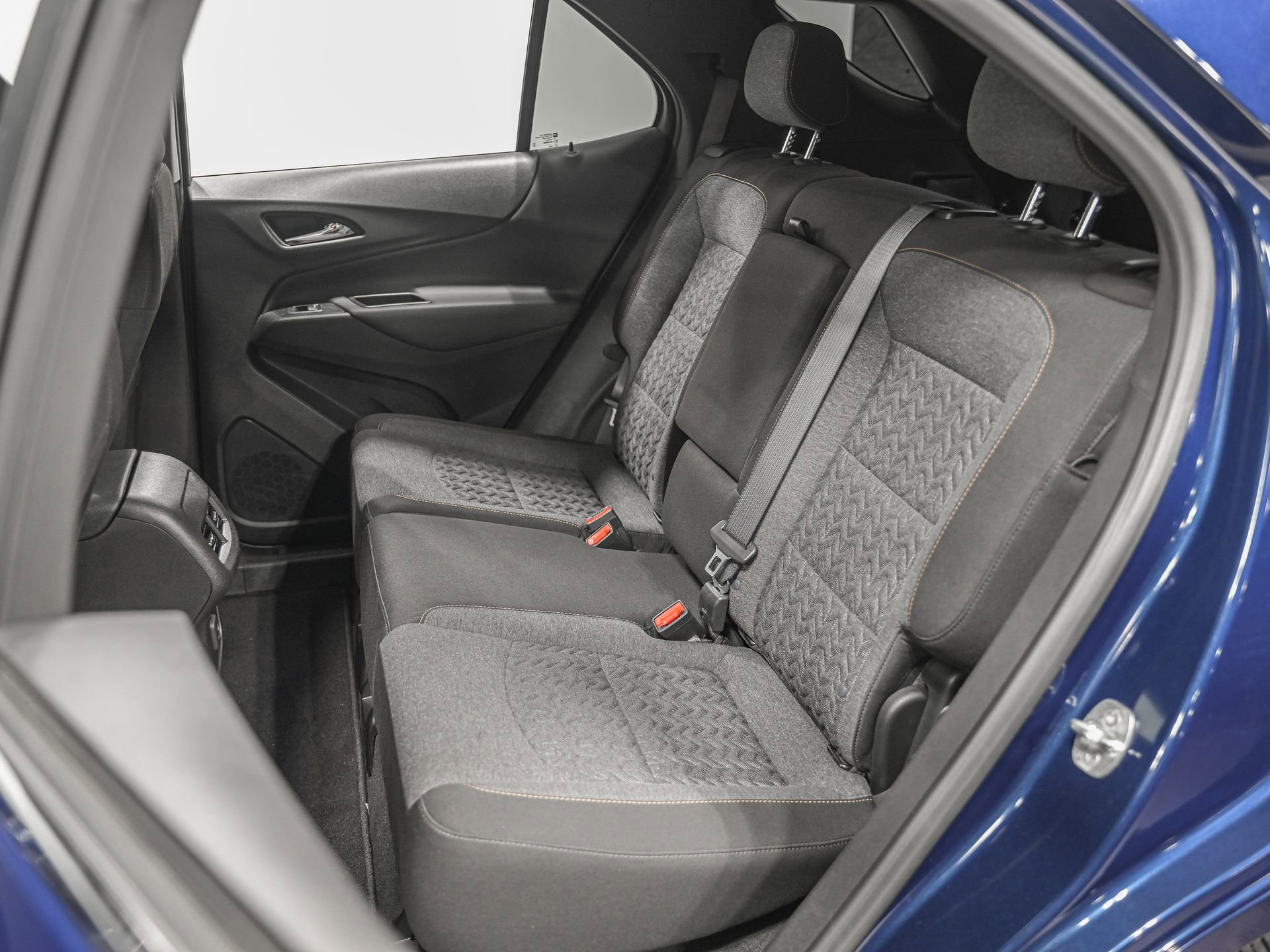 Used 2023 Chevrolet Equinox LT image 29