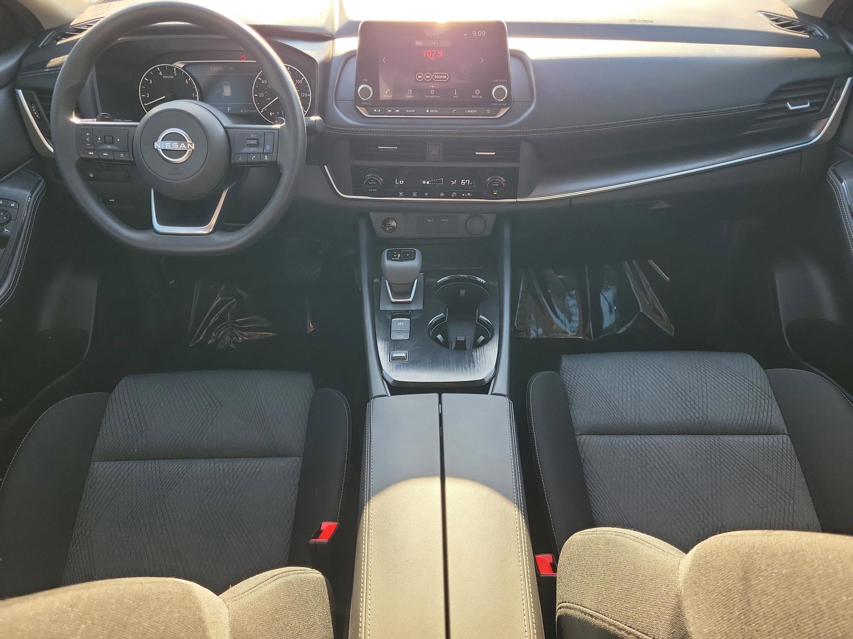 Certified 2024 Nissan Rogue SV image 12