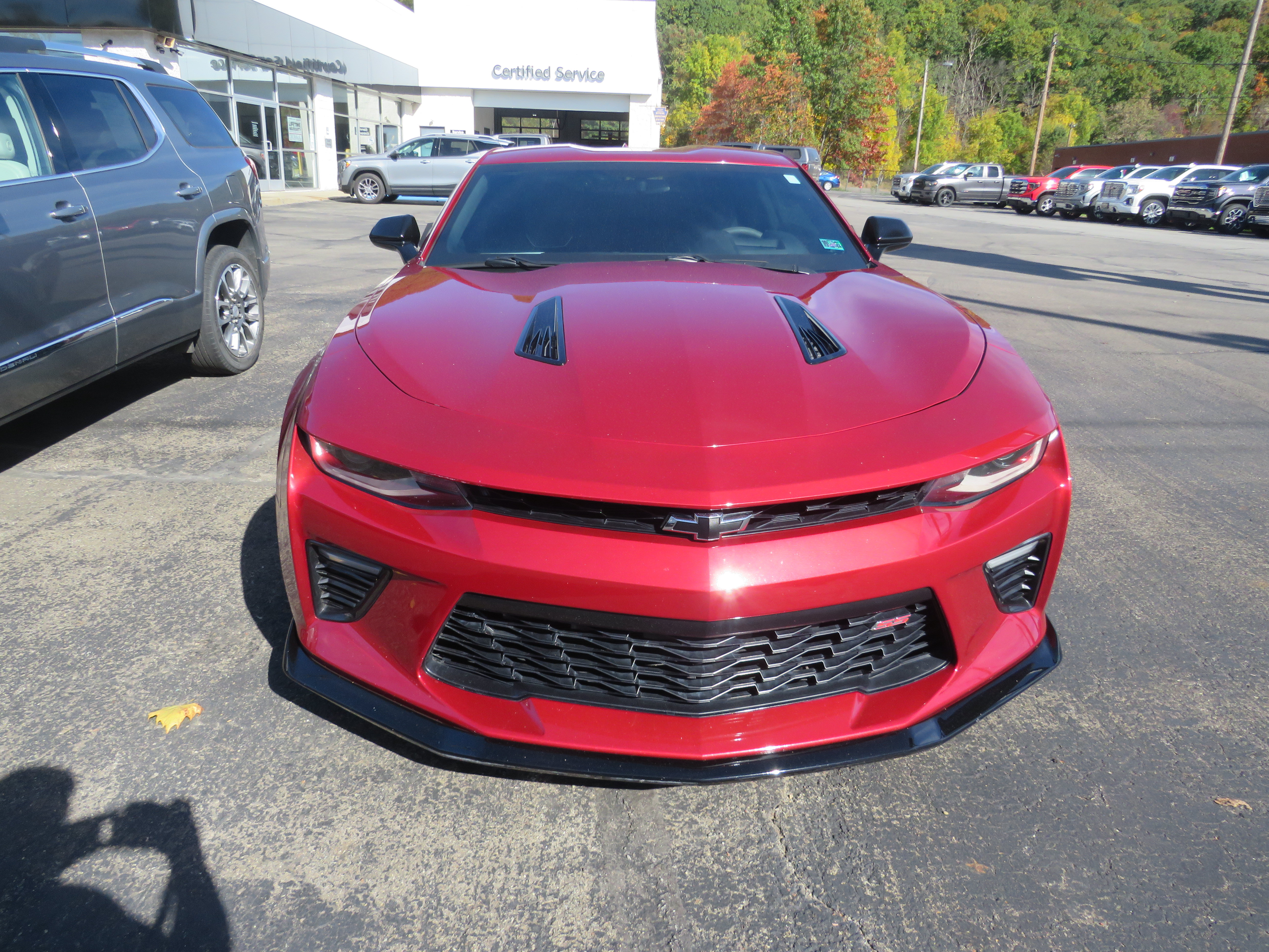Used 2018 Chevrolet Camaro SS RWD image 2