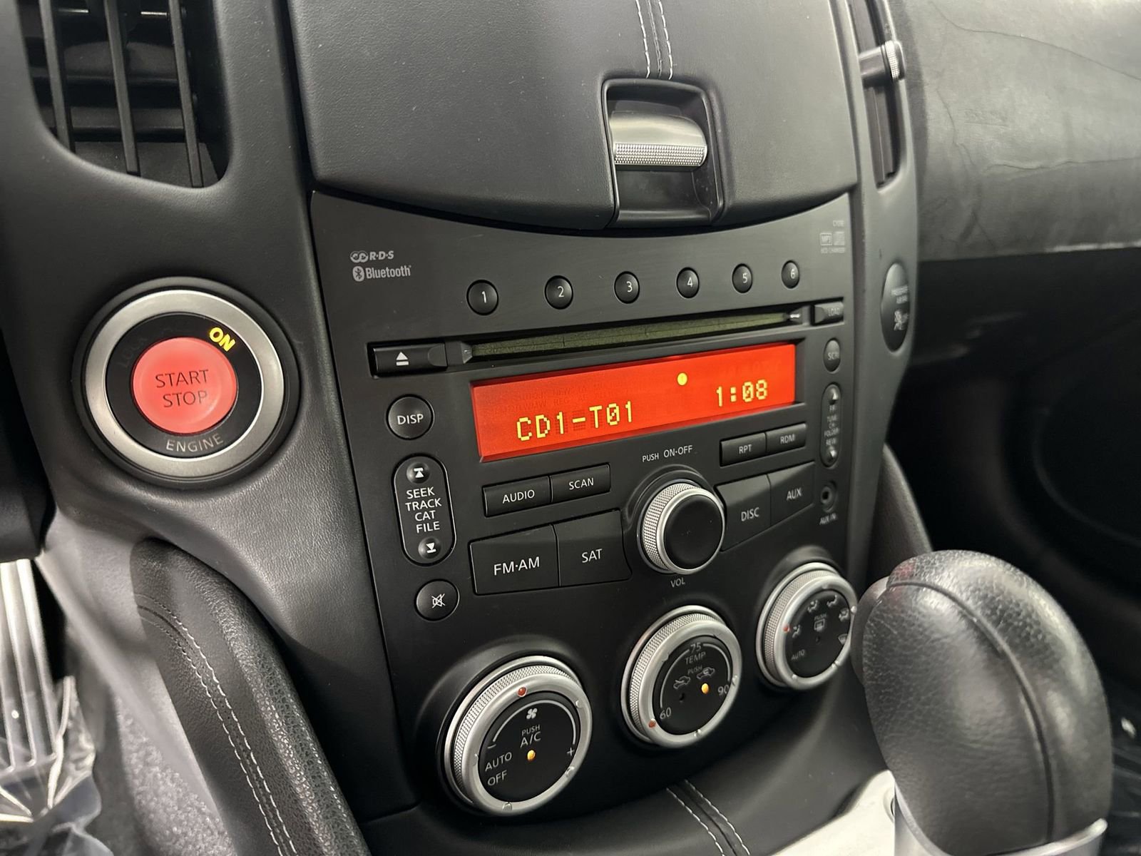 Used 2009 Nissan 370Z Touring image 20