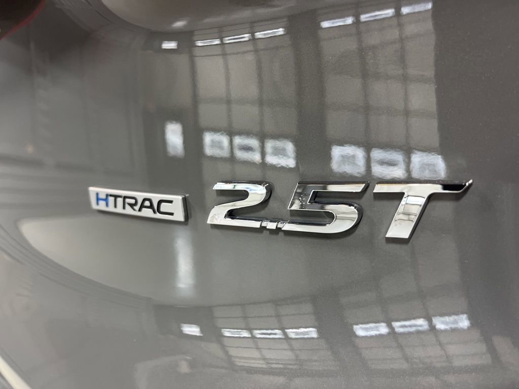 Used 2023 Hyundai Santa Fe Calligraphy image 41