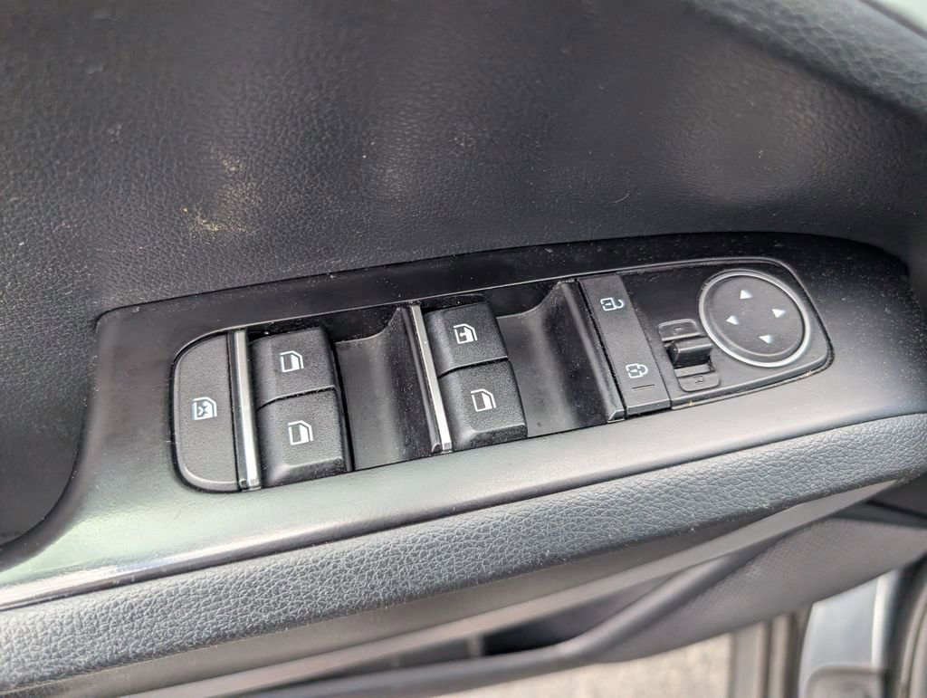 Used 2022 Kia Soul LX w/ Technology Package FWD image 10