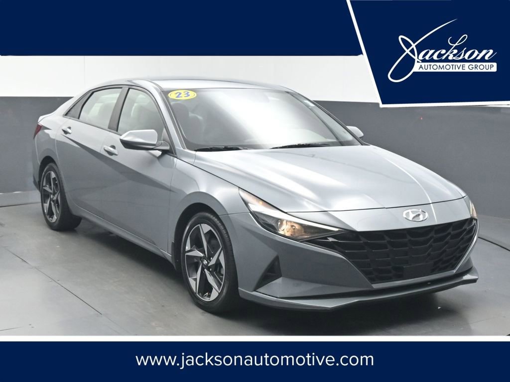 Used 2023 Hyundai Elantra SEL w/ Convenience Package