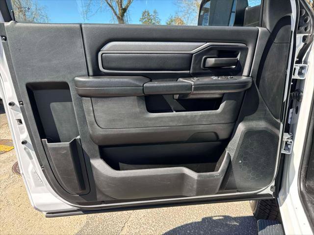 Used 2022 RAM 2500 Tradesman AWD/4WD image 17