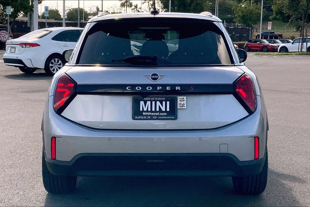 Certified 2025 MINI Cooper S FWD image 5