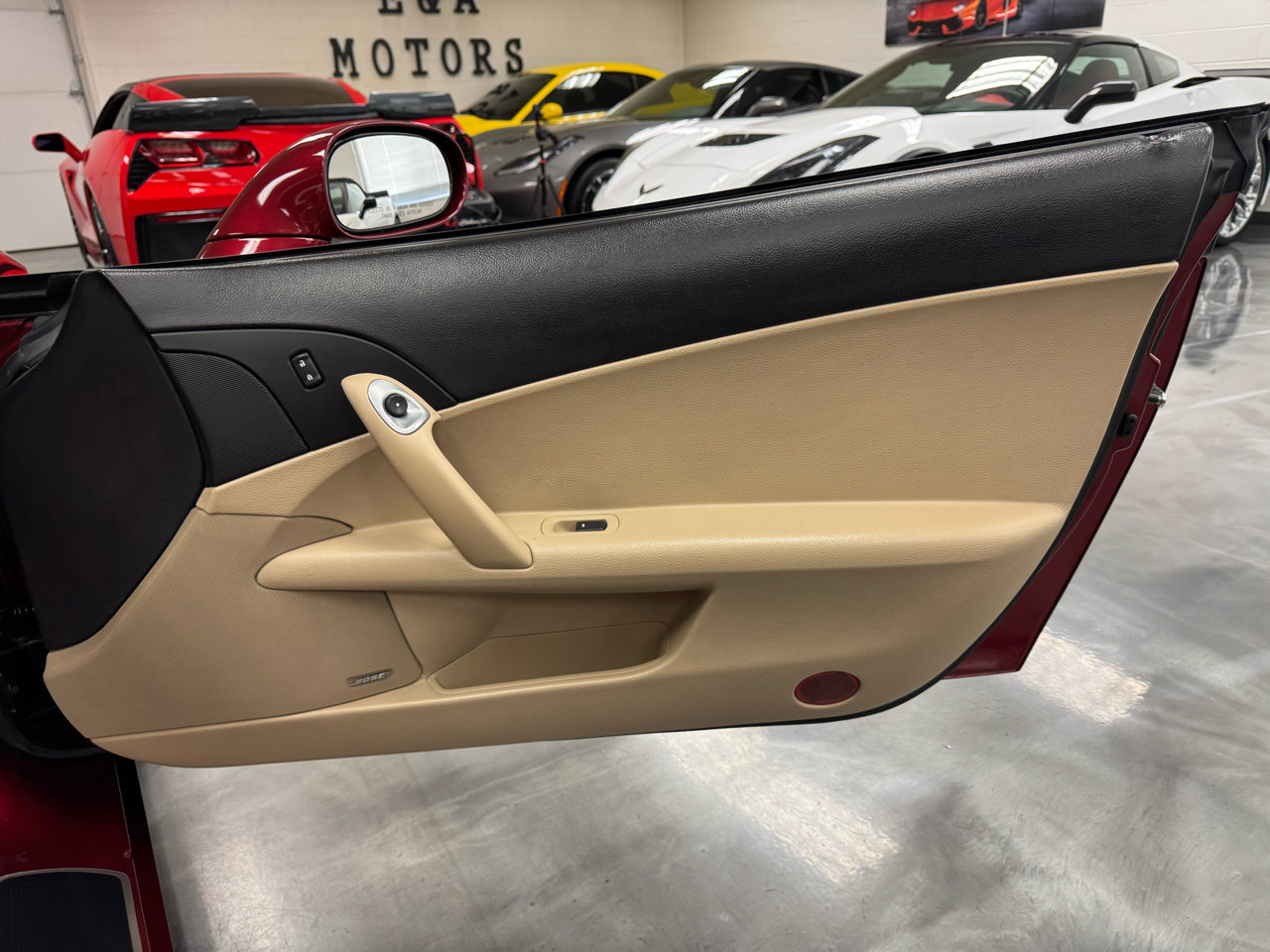 Used 2006 Chevrolet Corvette Convertible w/ Preferred Equipment Group image 50