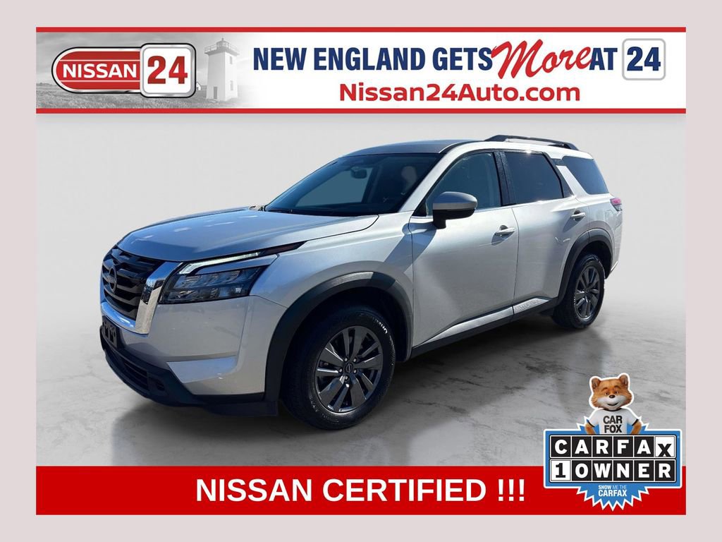 Used 2024 Nissan Pathfinder SV AWD/4WD image 1