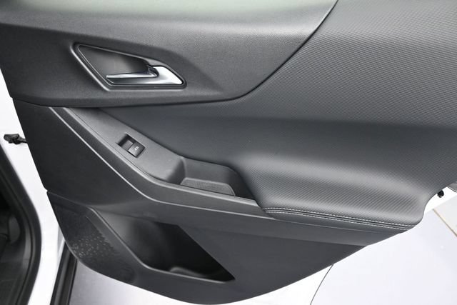 New 2026 Chevrolet Equinox LT w/ Safety and Technology Package FWD image 28