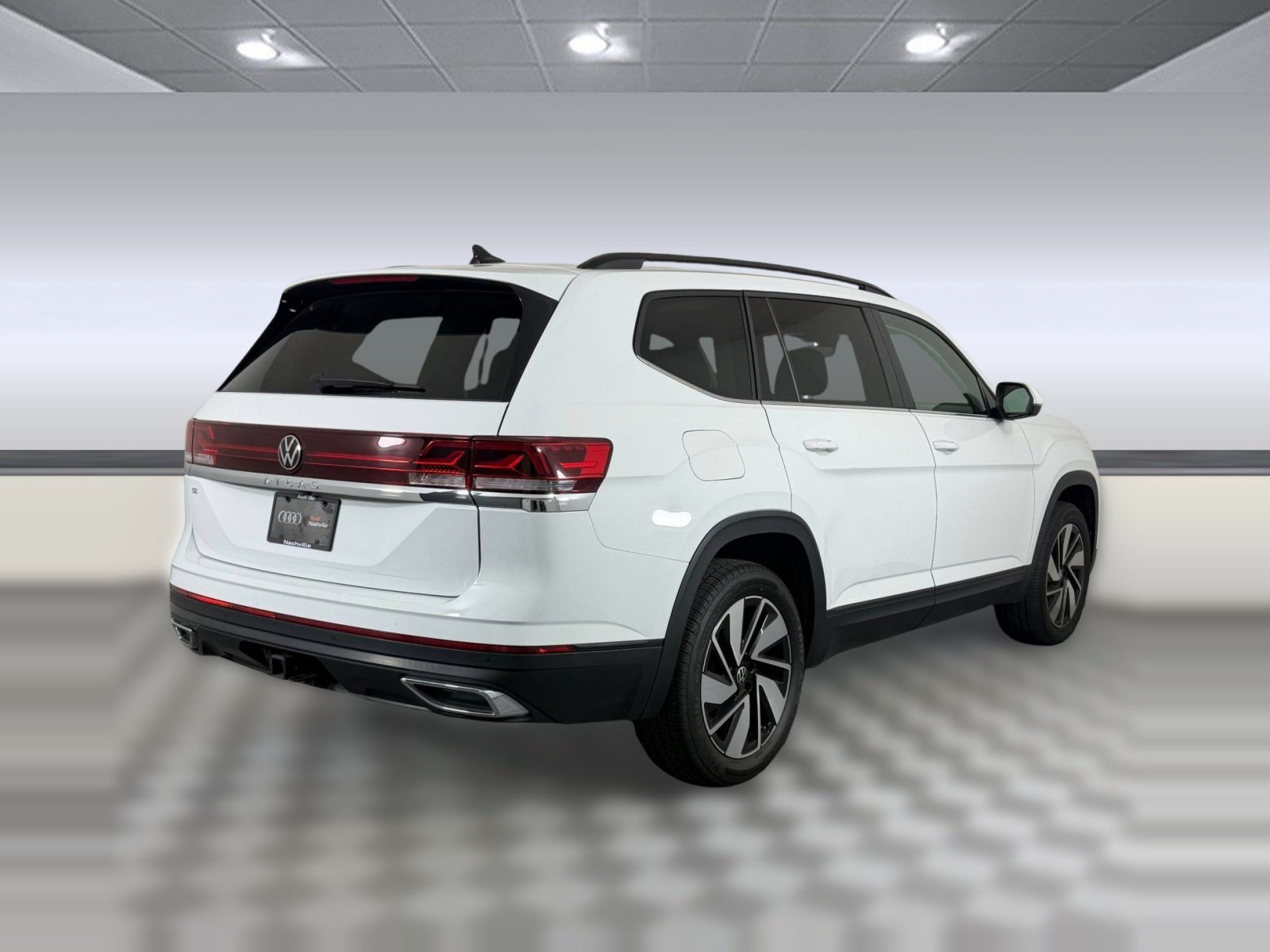 Used 2024 Volkswagen Atlas SE FWD image 9